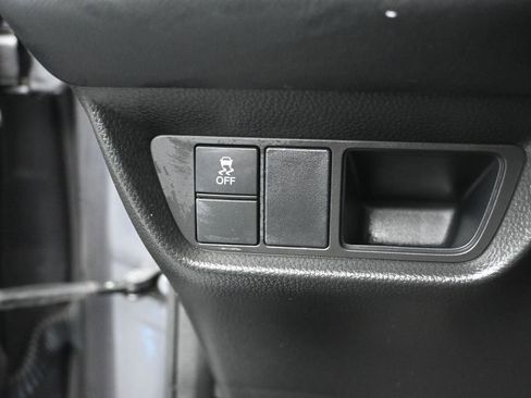 Used 2024 Honda HR-V LX image 16