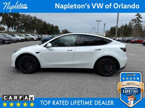 Used 2022 Tesla Model Y Performance image 16