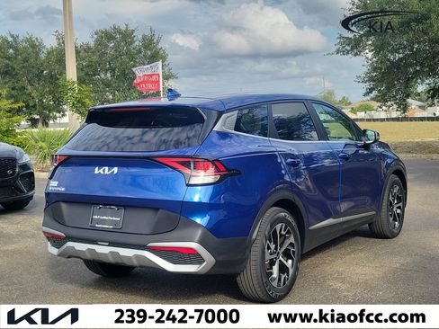 Certified 2023 Kia Sportage EX FWD image 5