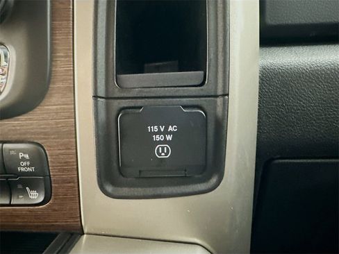 Used 2015 RAM 1500 Laramie w/ Convenience Group image 42