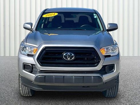Used 2021 Toyota Tacoma SR w/ SR Convenience Package RWD image 3