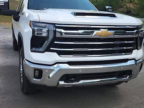 Used 2024 Chevrolet Silverado 3500 LTZ w/ LTZ Premium Package image 1