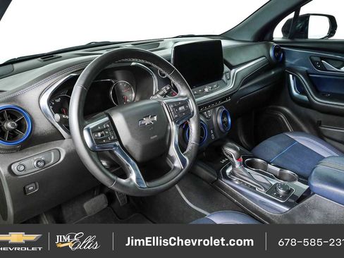 Certified 2023 Chevrolet Blazer RS w/ Driver Confidence II Package AWD/4WD image 4