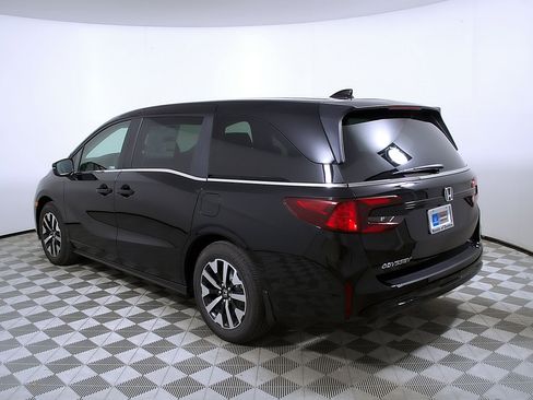 New 2026 Honda Odyssey EX-L image 9