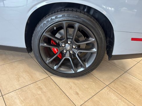 Used 2021 Dodge Challenger R/T Scat Pack w/ Plus Package image 24