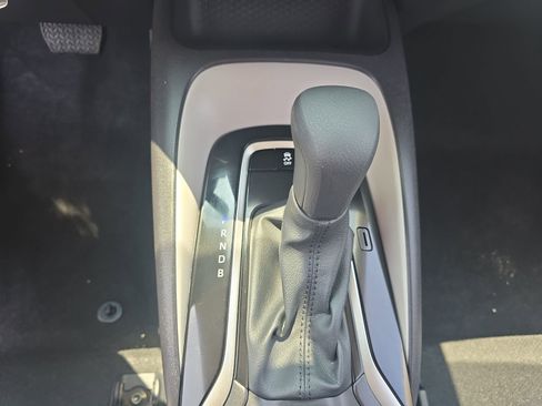 Certified 2025 Toyota Corolla LE image 22