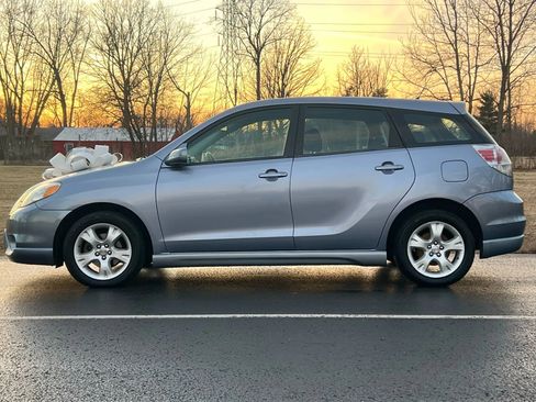 Used 2007 Toyota Matrix XR image 8