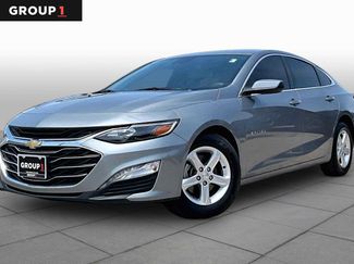 Used 2023 Chevrolet Malibu LT FWD video 1
