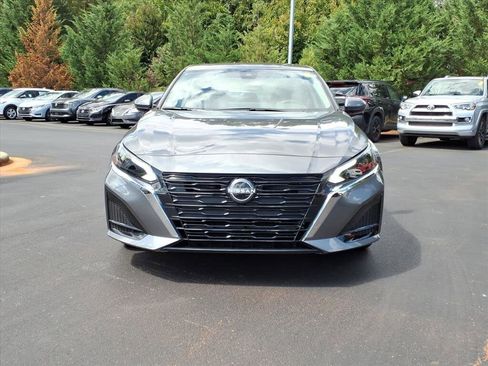 New 2025 Nissan Altima 2.5 SV w/ SV Special Edition Package image 2