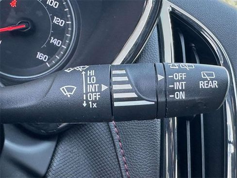 Used 2022 Chevrolet Equinox RS w/ LPO, Floor Liner Package image 32