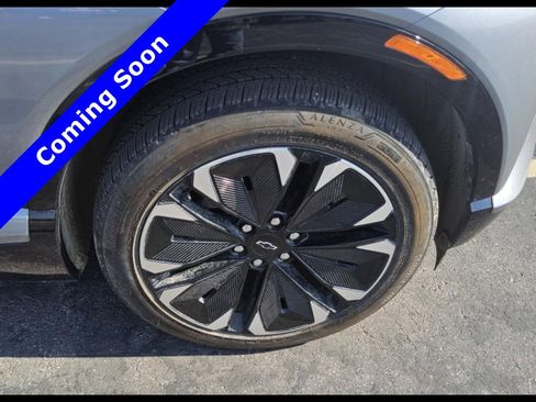 Used 2025 Chevrolet Blazer EV RS AWD/4WD image 20