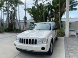 Used 2005 Jeep Grand Cherokee Laredo image 4
