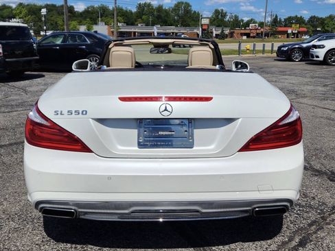Used 2013 Mercedes-Benz SL 550 image 25