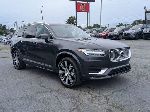 Used 2021 Volvo XC90 T6 Inscription w/ Protection Package AWD/4WD image 3