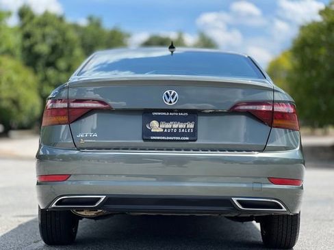 Used 2019 Volkswagen Jetta SEL Premium FWD image 6
