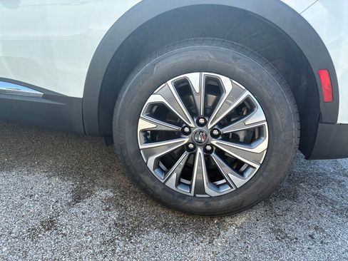 Used 2024 Buick Envision Preferred AWD/4WD image 28