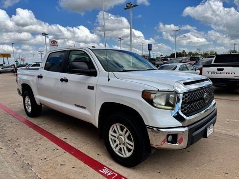 Used 2018 Toyota Tundra SR5 w/ SR5 Upgrade Package image 73
