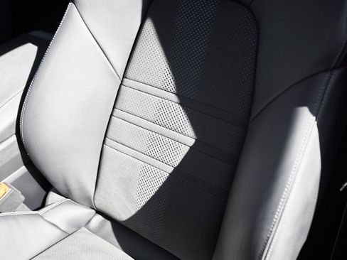 Used 2024 Porsche Cayenne Turbo GT image 48