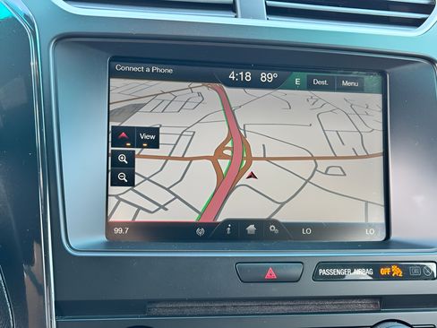 Used 2016 Ford Explorer XLT w/ Equipment Group 201A FWD image 13