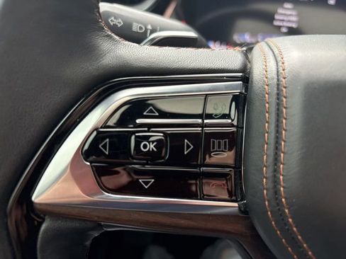 Used 2023 Jeep Grand Cherokee L Summit w/ Advanced Protech Group IV image 22