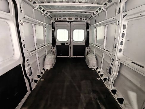 Used 2021 RAM ProMaster 2500 FWD image 16