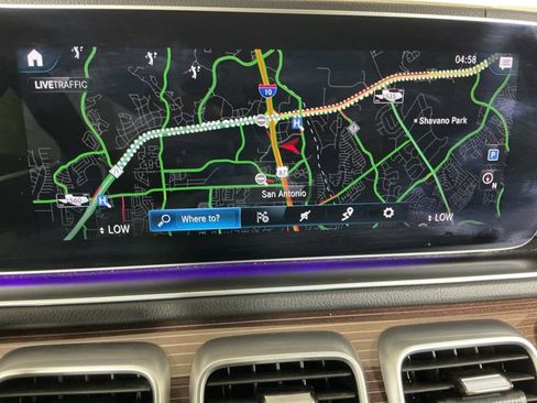 Used 2023 Mercedes-Benz GLS 450 4MATIC image 11