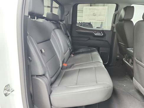 New 2026 GMC Sierra 1500 SLT w/ SLT Premium Plus Package image 43