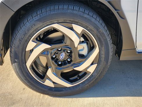 New 2026 Subaru Crosstrek 2.5i Limited w/ Crosstrek Mirror Package image 8