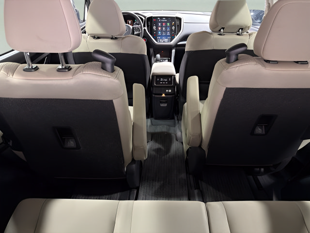 Certified 2025 Subaru Ascent Premium AWD/4WD image 35