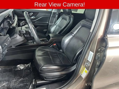 Used 2020 Lincoln Corsair AWD w/ Premium Package image 11