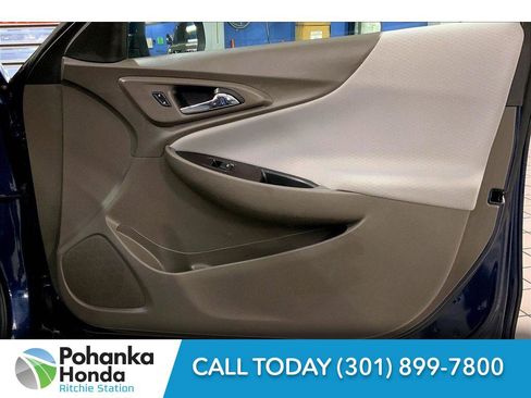 Used 2022 Chevrolet Malibu LT image 26