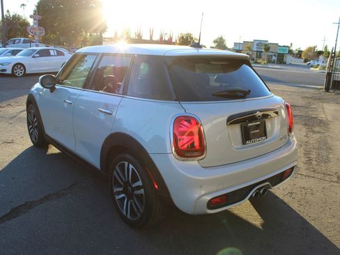 Used 2020 MINI Cooper S w/ Storage Package image 41