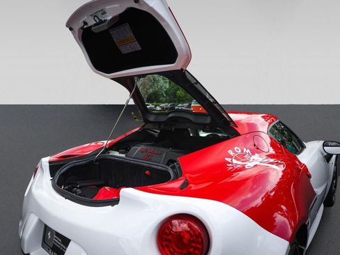 Used 2017 Alfa Romeo 4C Coupe w/ Coupe Track Package 1 RWD image 24