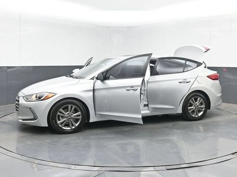 Used 2018 Hyundai Elantra Value Edition FWD image 52