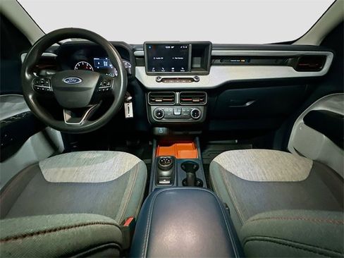 Certified 2022 Ford Maverick XLT w/ Equipment Group 300A Standard image 9