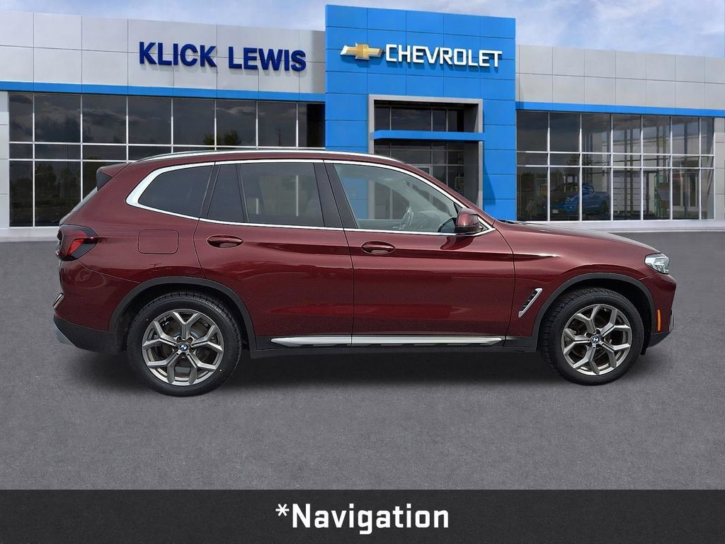 Used 2023 BMW X3 xDrive30i w/ Premium Package AWD/4WD image 9