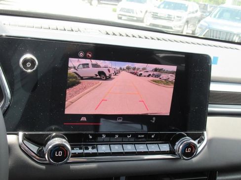 New 2025 GMC Canyon Elevation w/ Convenience Package image 24