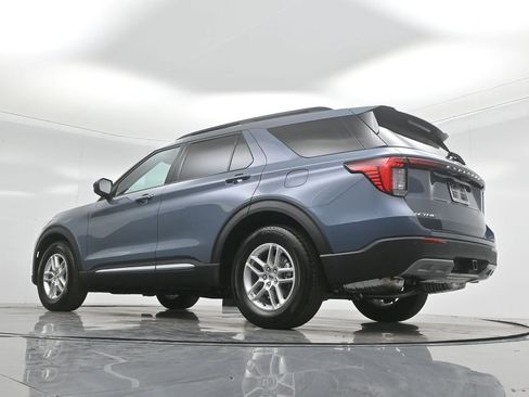 Used 2025 Ford Explorer Active image 56