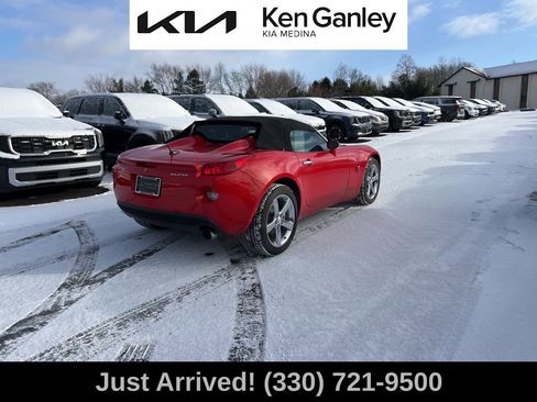 Used 2008 Pontiac Solstice Convertible w/ Preferred Package image 5