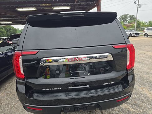 Used 2021 GMC Yukon SLE AWD/4WD image 7