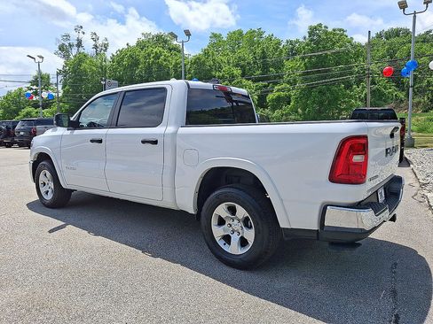 Certified 2025 RAM 1500 Big Horn AWD/4WD image 22