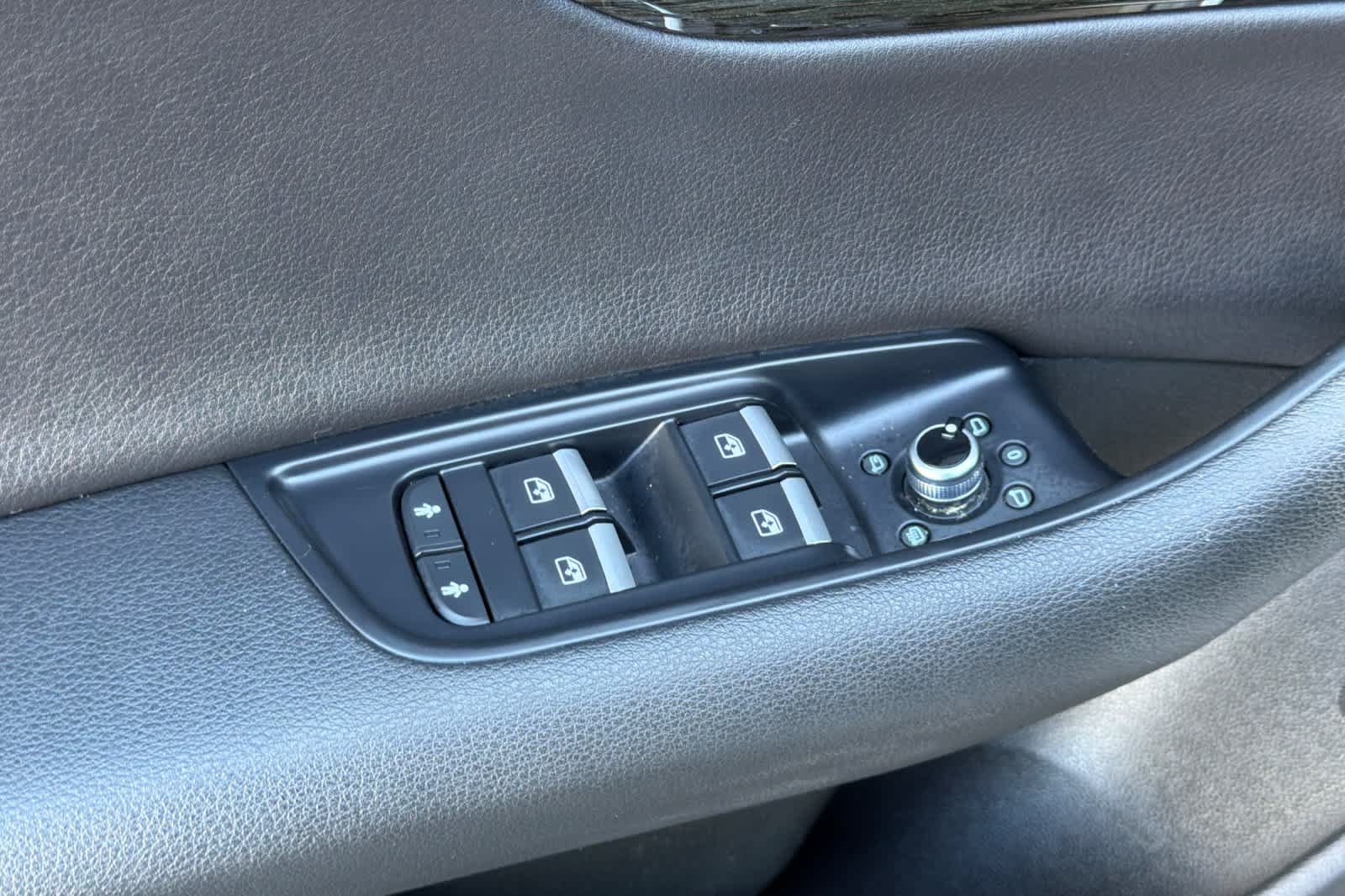 Used 2018 Audi Q7 3.0T Premium Plus AWD/4WD image 13