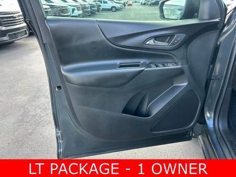 Used 2020 Chevrolet Equinox LT image 12