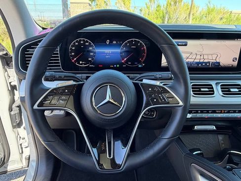 Used 2026 Mercedes-Benz GLS 450 4MATIC image 22