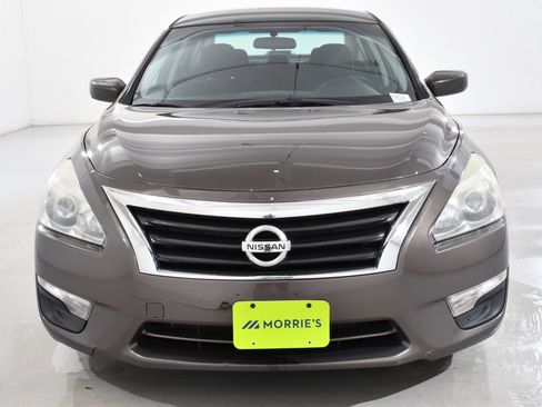 Used 2015 Nissan Altima 2.5 S w/ Power Driver Seat Package image 3