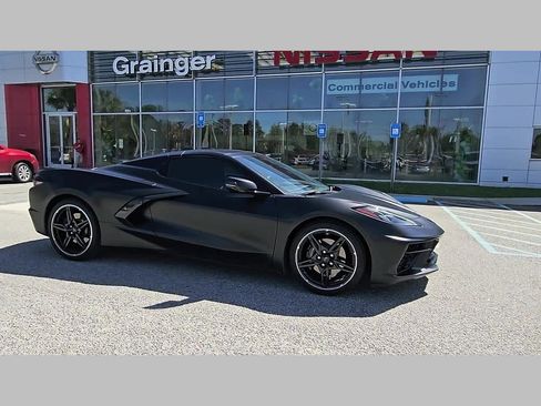 Used 2022 Chevrolet Corvette Stingray Convertible w/ 1LT image 37