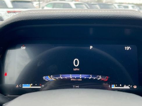 New 2025 Jeep Grand Cherokee Limited w/ Black Appearance Package image 19