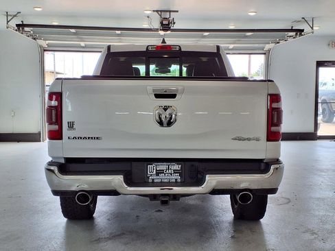 Used 2019 RAM 1500 Laramie AWD/4WD image 16