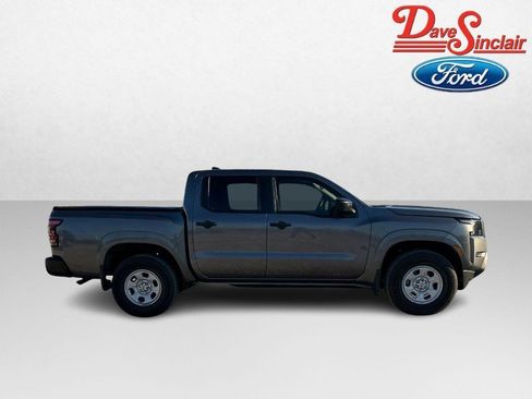 Used 2022 Nissan Frontier S w/ Technology Package image 7