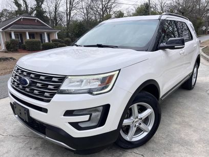 Used 2017 Ford Explorer XLT w/ Equipment Group 201A